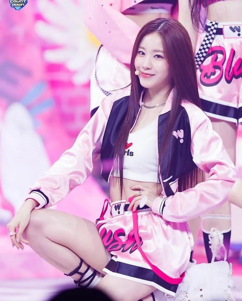 [(G)I-DLE Soyeon