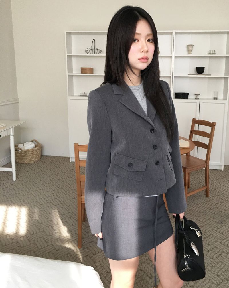 Urban button crop jacket
