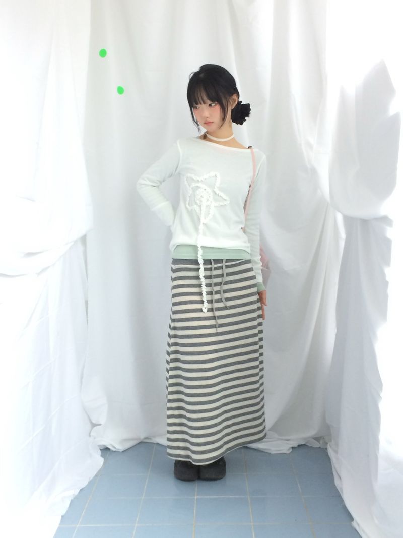 Creamy Star Knit Top