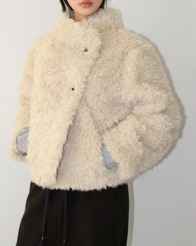 DIAGONAL BUTTON FUR JACKET