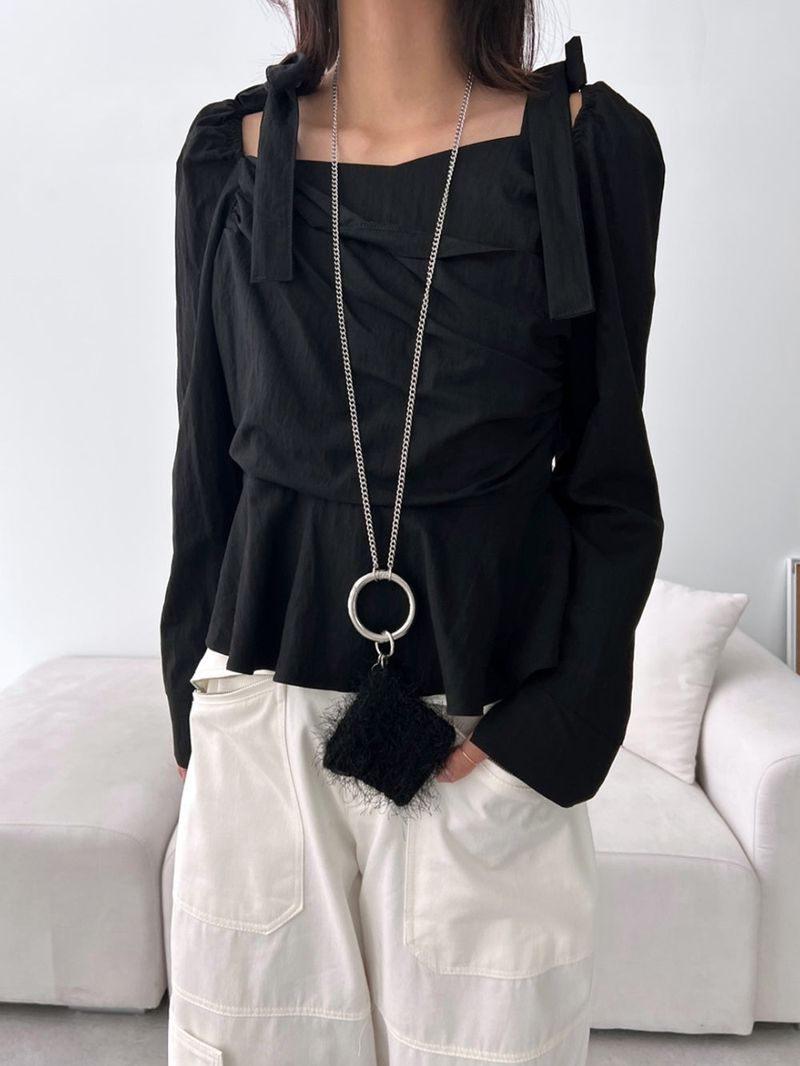 nobiyaka（ノビヤカ）の「Ribbon wrap blouse（Tops）」