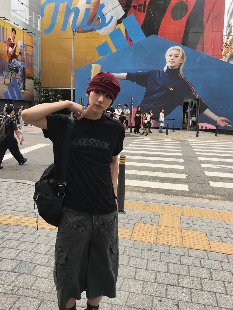 Stock Semi-Crop Short-Sleeve T-Shirt 4C