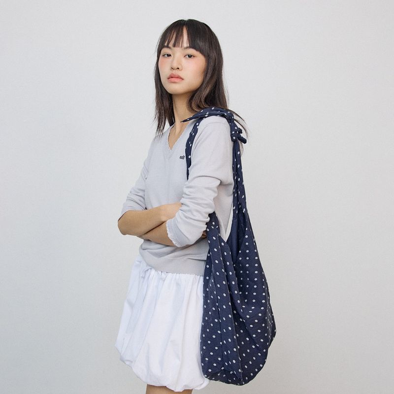 Dot pattern bag_navy