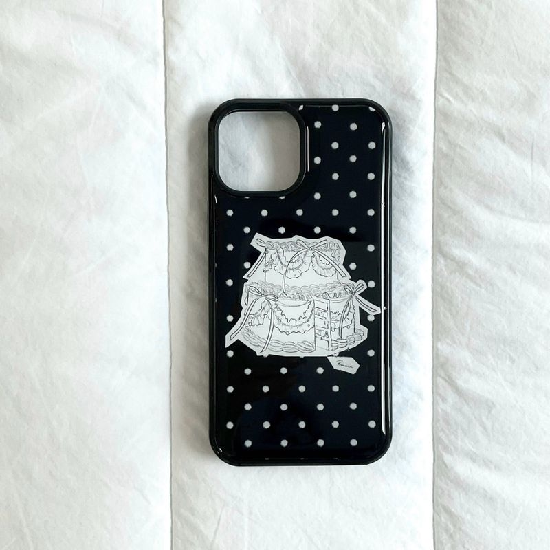 ROARUA(ロアルア)の「Fake cake case (Dot v.white cake)(Smartphone Accessories)」