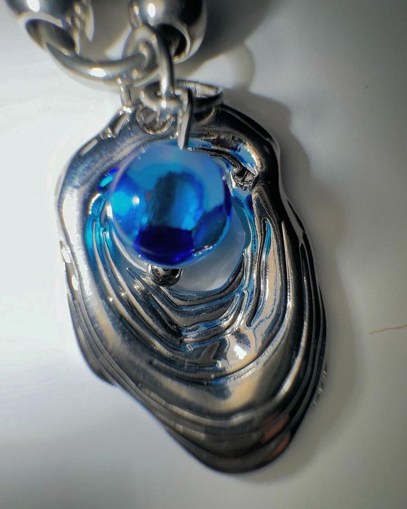 Underrated gem Keychain (2color)