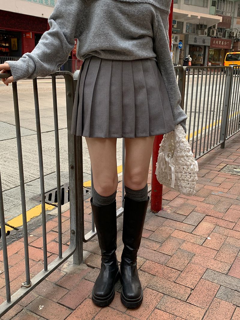 [MADE] PONIA OFF SHOULDER KNIT