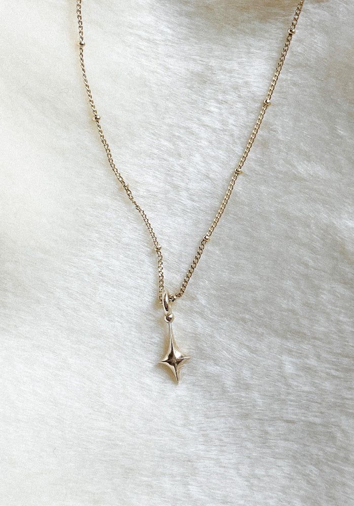OVERGREY（オーバーグレイ）の「Single star Necklace - Gold（Accessories）」