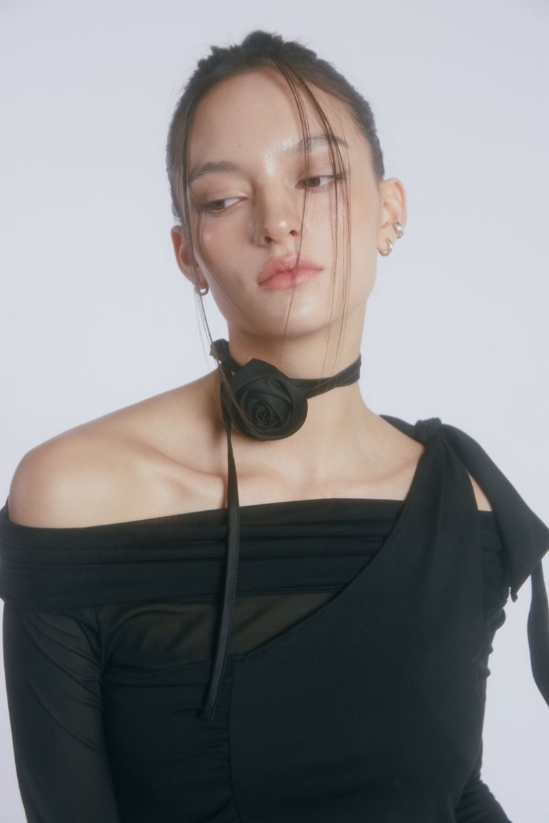 JINJUSE SATIN ROSE CHOKER(BLACK)