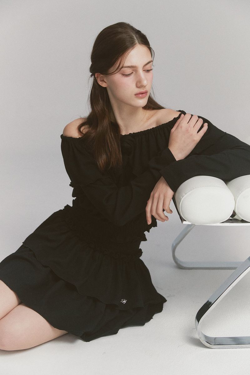 Tulip Off Shoulder Top Black