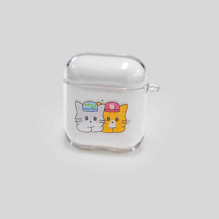POUNDCAT（パウンドキャット）の「トゥギャザーキャットキャットAirpodsケース（スマホグッズ/小物）」
