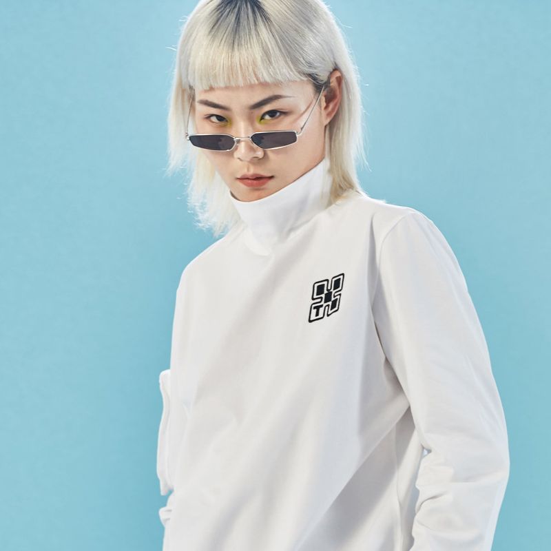 TAKEON（テイクオン）の「フロス（長袖Tシャツ）（トップス）」