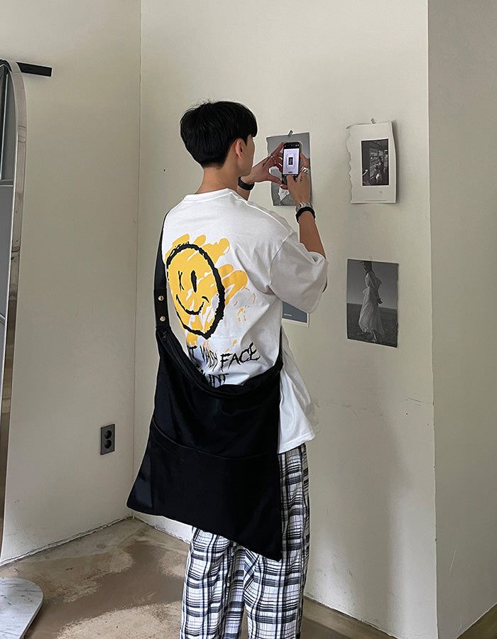 ASCLO（エジュクロ）の「スマイルプリントTシャツ（トップス）」