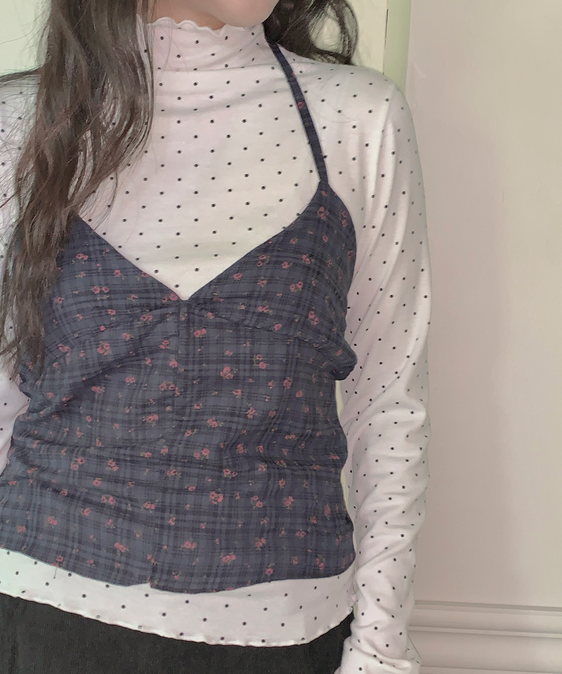 Dot Wave Turtleneck T-Shirt