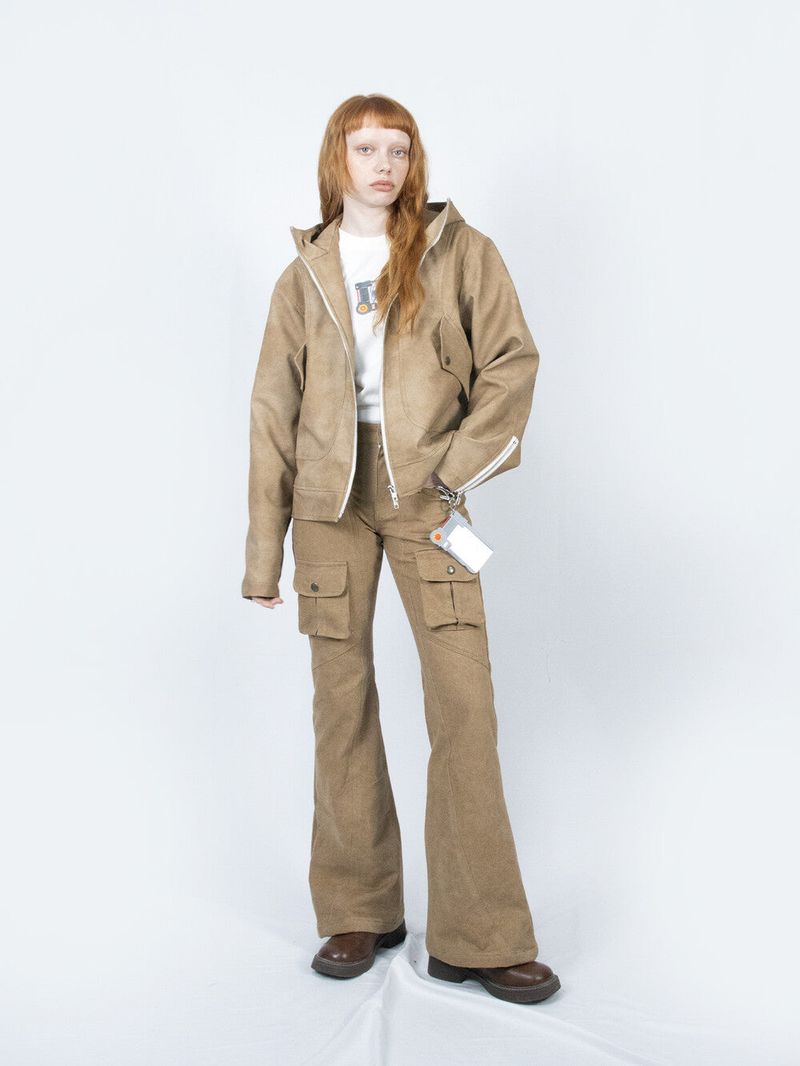 Curved Cargo Flare Pants (Beige)