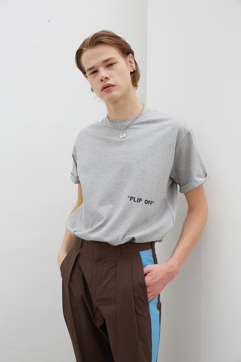 INPREP(インプレップ)の「FLIP OFF T-SHIRT (GREY)(Tops)」