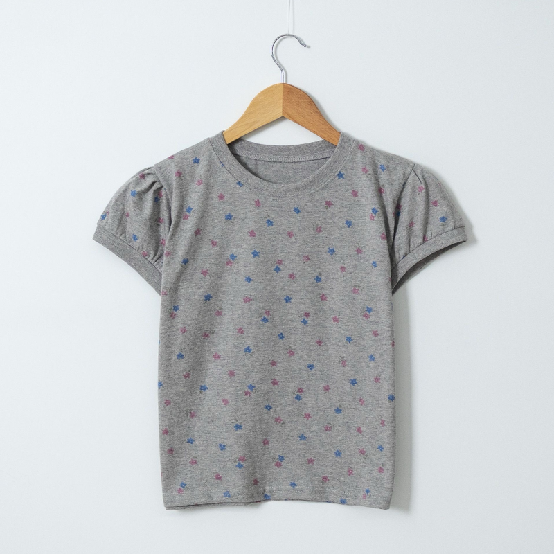 flowery shirring crop T
