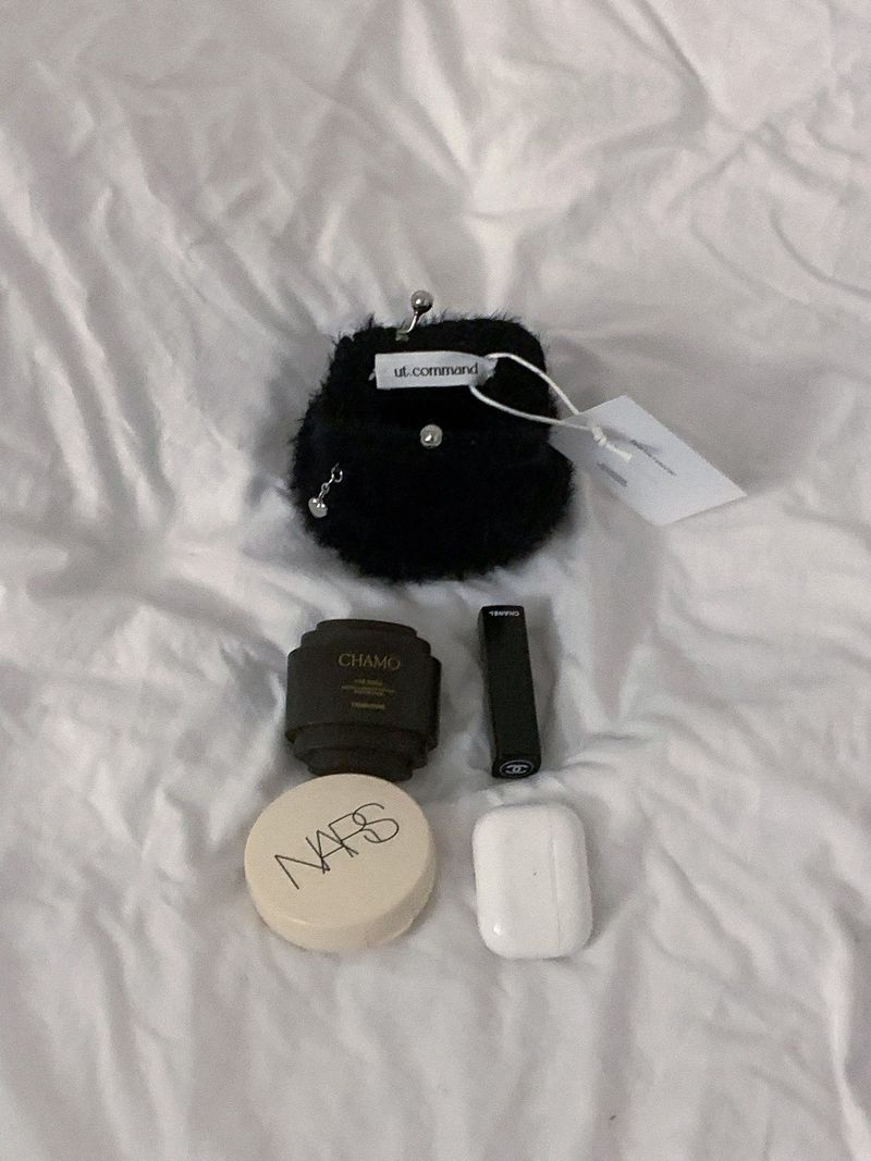 a rabbit bag_black