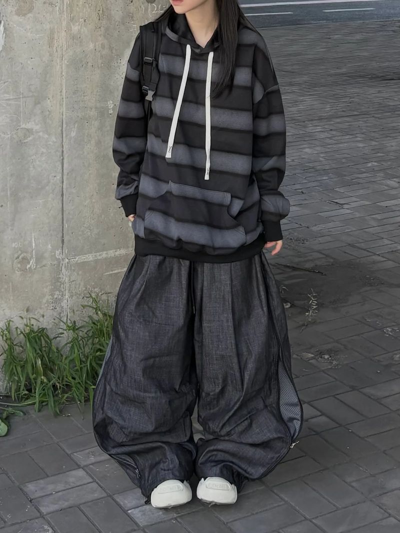 blur striped long strap hoodie