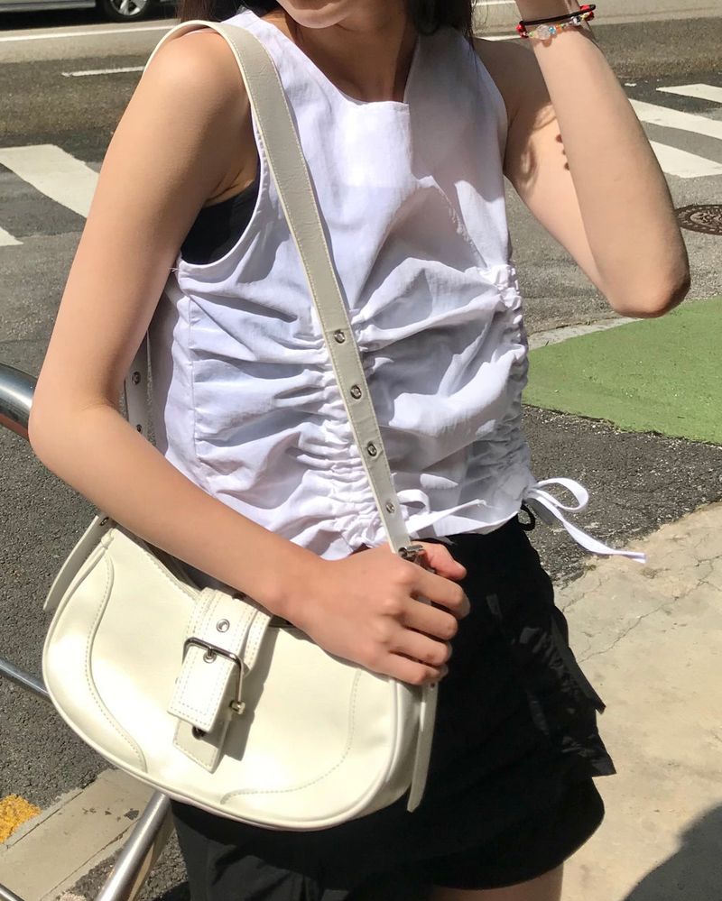 Azalea shoulder bag