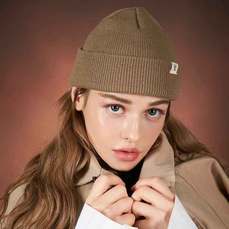 Monogram label beanie
