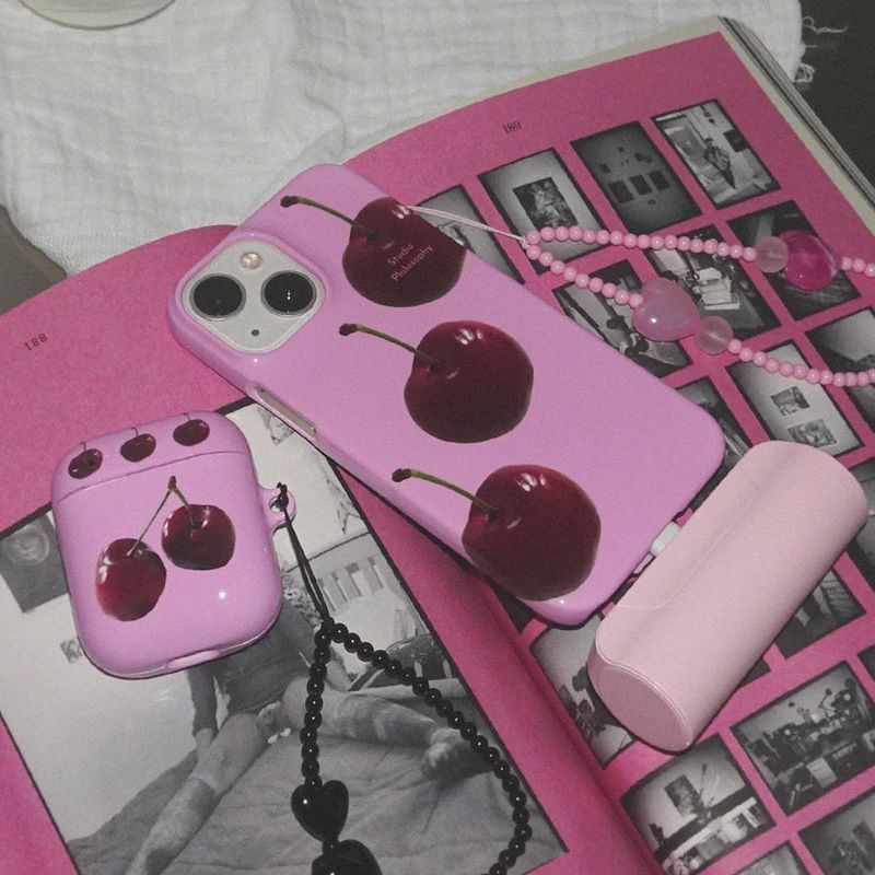 Hard Cherry Case (hard)_MagSafe