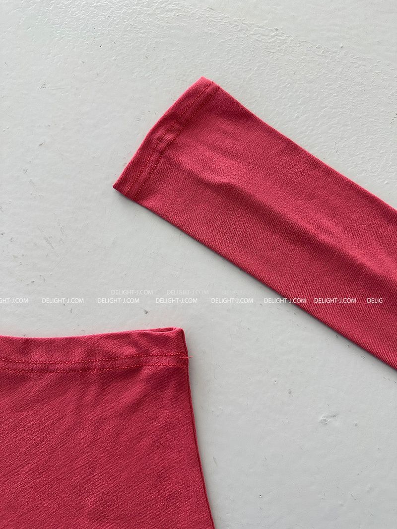 Unbalanced Off-Shoulder Warmer SET T-Shirt