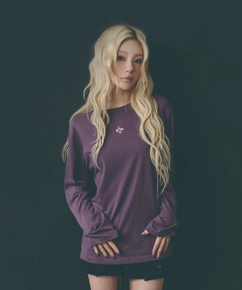UPDRAFT（アップドラフト）の「ボタン ロールアップ ルーズフィット ロングスリーブ [Muted purple]（トップス）」