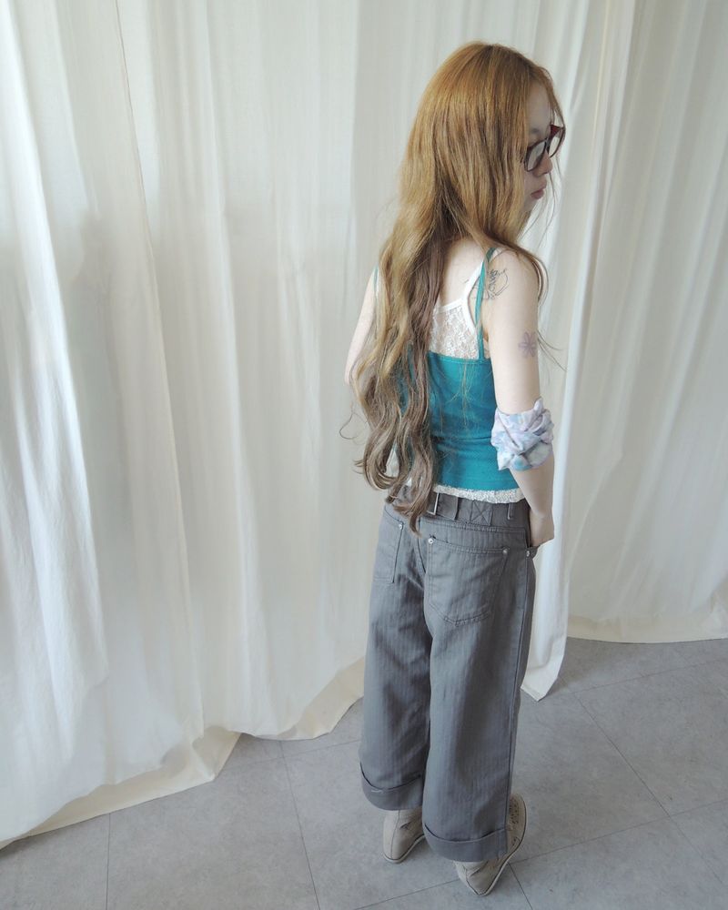 HERRINGBONE ROLL-UP BUCKLE PANTS