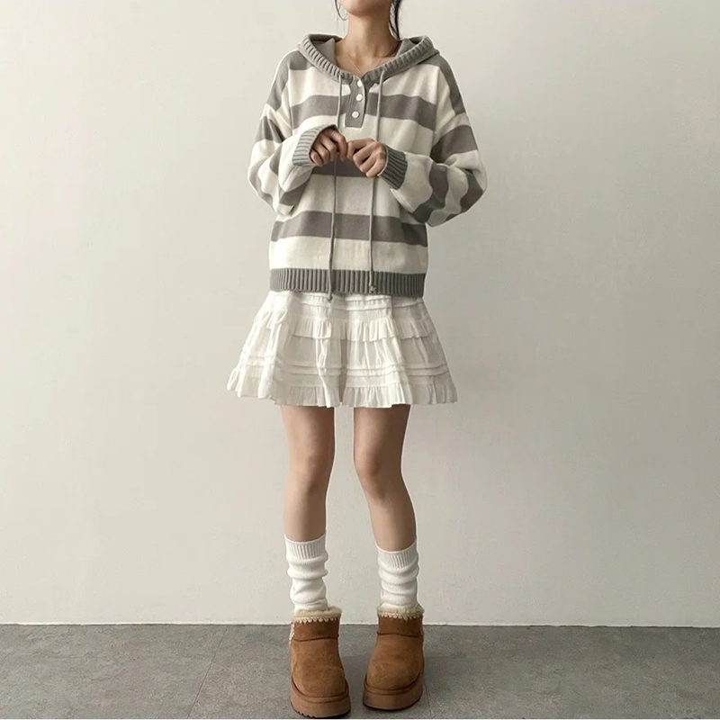 Ruffle Lace Miniskirt