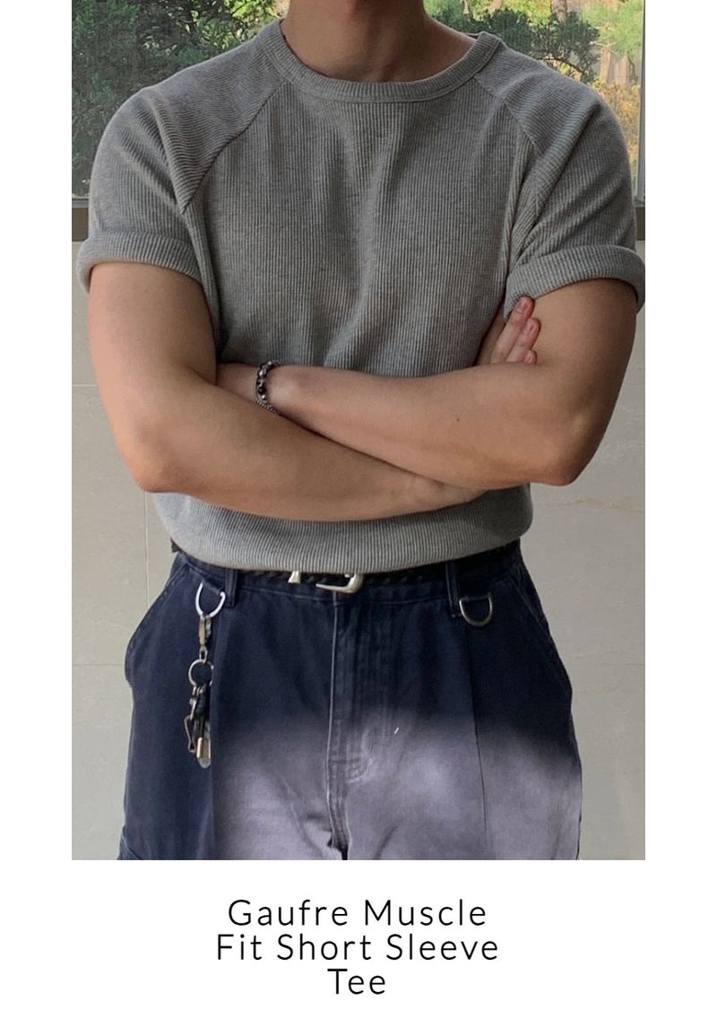 Mensfloor（メンズフロア）の「ゴプレ マッスルフィット ショートスリーブ Tシャツ（トップス）」