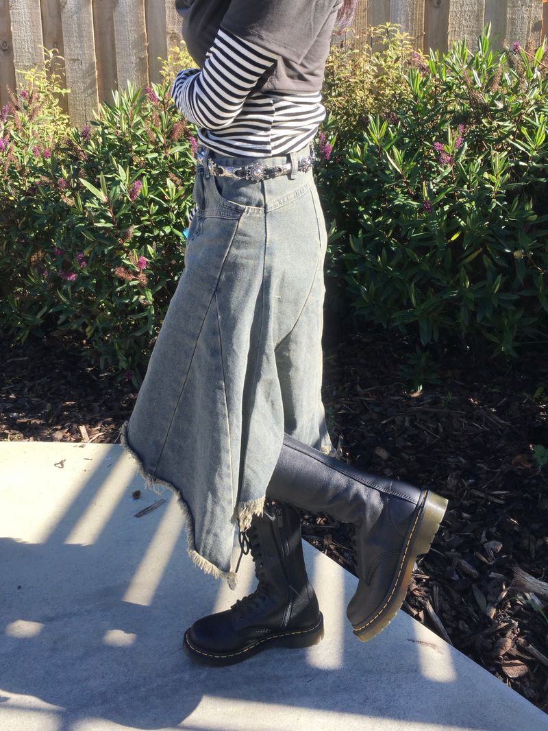 Fray Vintage Denim Skirt (1c)