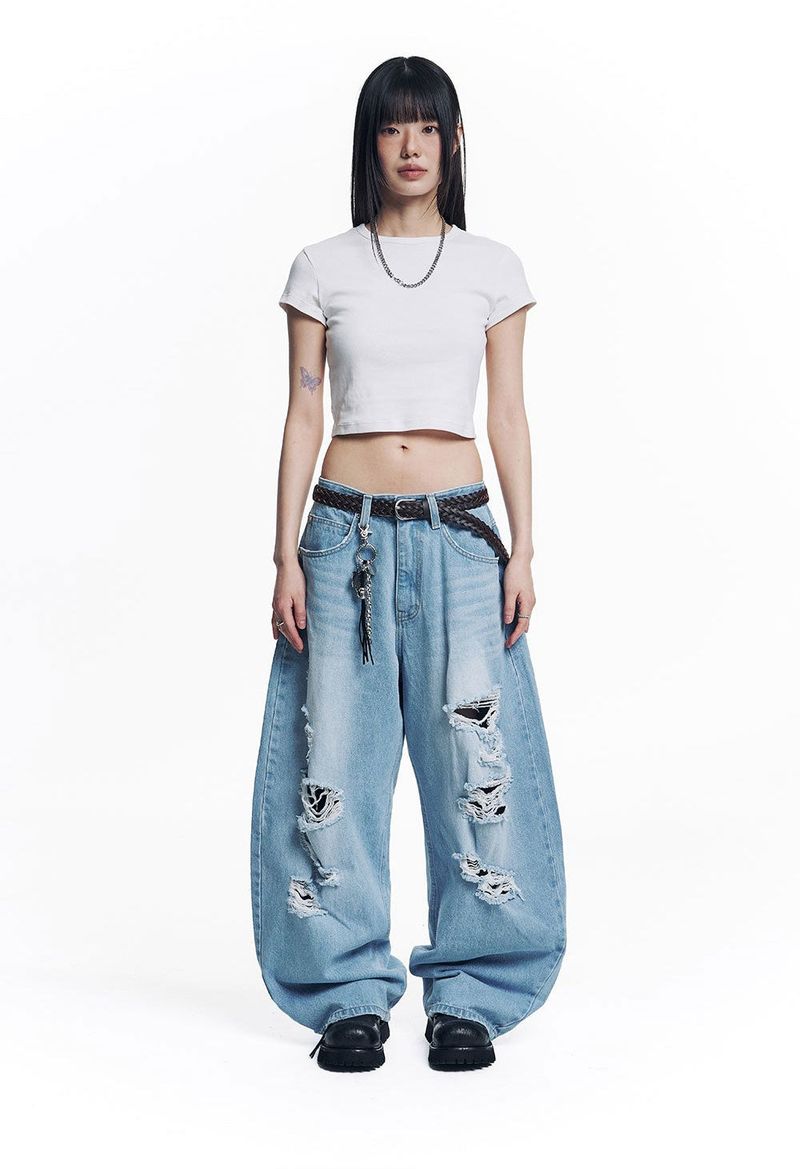 Distressed Curved Denim Pants - Light Blue