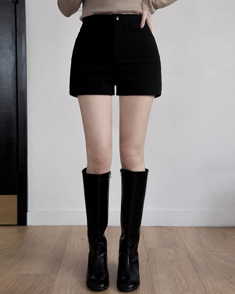 MAYBINS(メイビンス)の「Sareun short pants(Pants)」