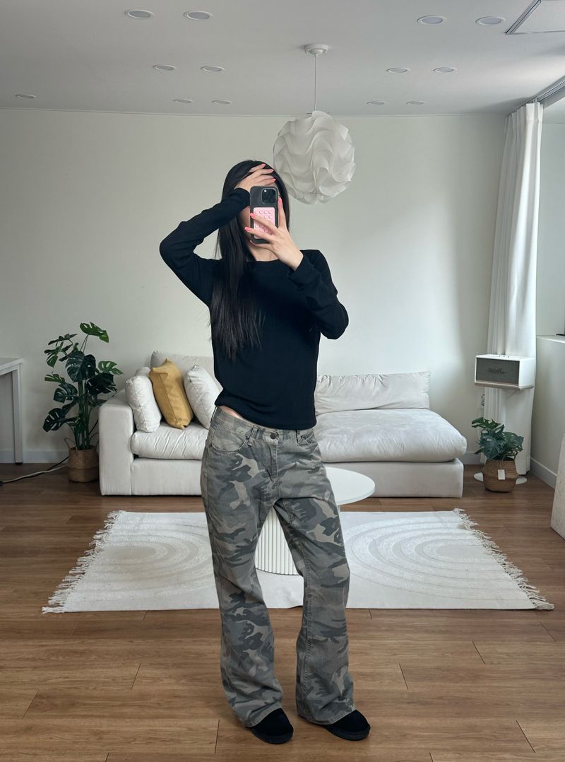 silky basic tee