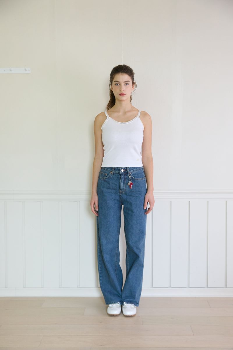PINK PINEAPPLE（ピンクパイナップル）の「CLASSIC WIDE FIT DENIM（Pants）」