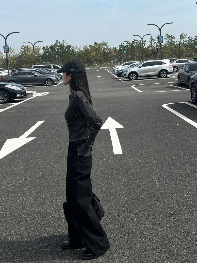 Y2K Back Point X Strap Bijo Wide Loose Fit Denim Long Pants (Black)