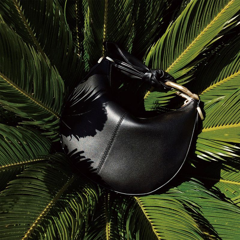 AMELIE SMALL Black