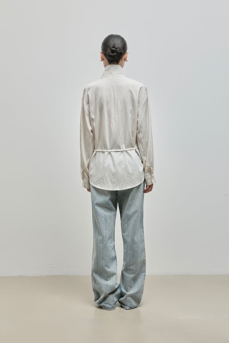 Urban High-neck String Shirt_Ivory