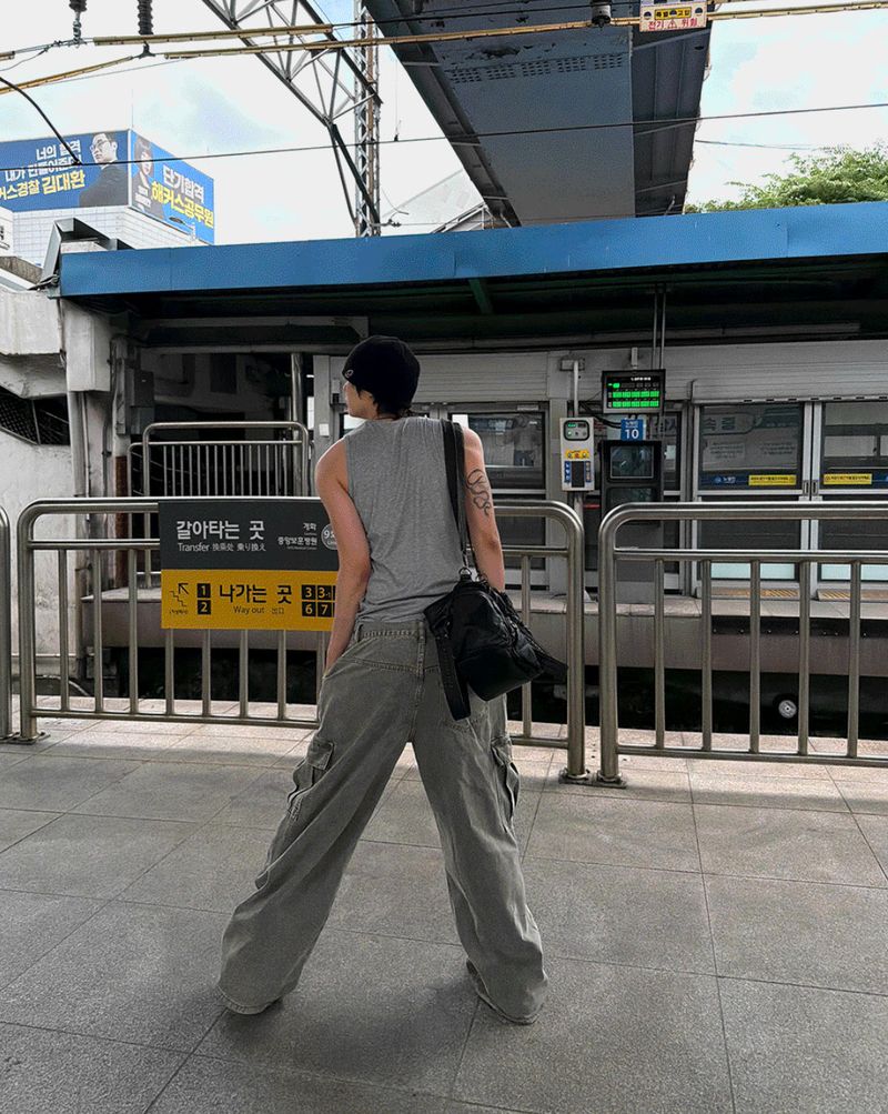 Pinter Aesthetic Raw Denim Keyring Cargo Pants
