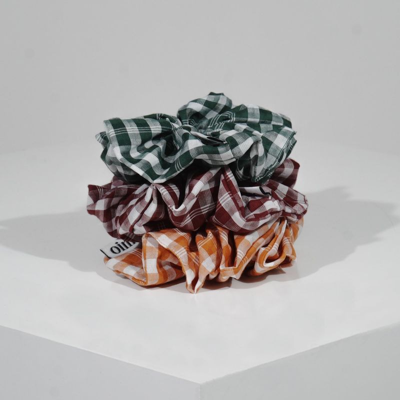 Check Scrunch-Burgundy