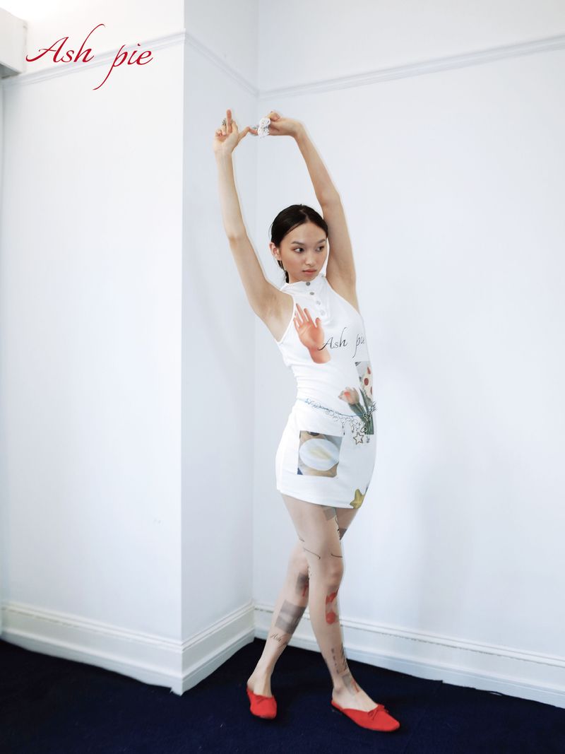 Printed backless dress