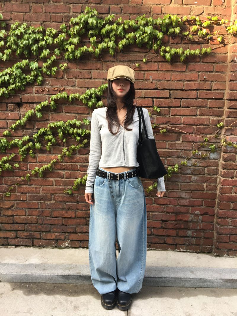 DUGGY(ダギー)の「Stud Rivet Kenton Denim (2color)(Pants)」