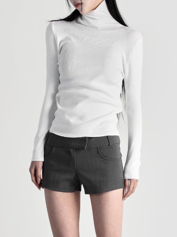 EEUN（イウン）の「Basic mohair turtle knit（Tops）」