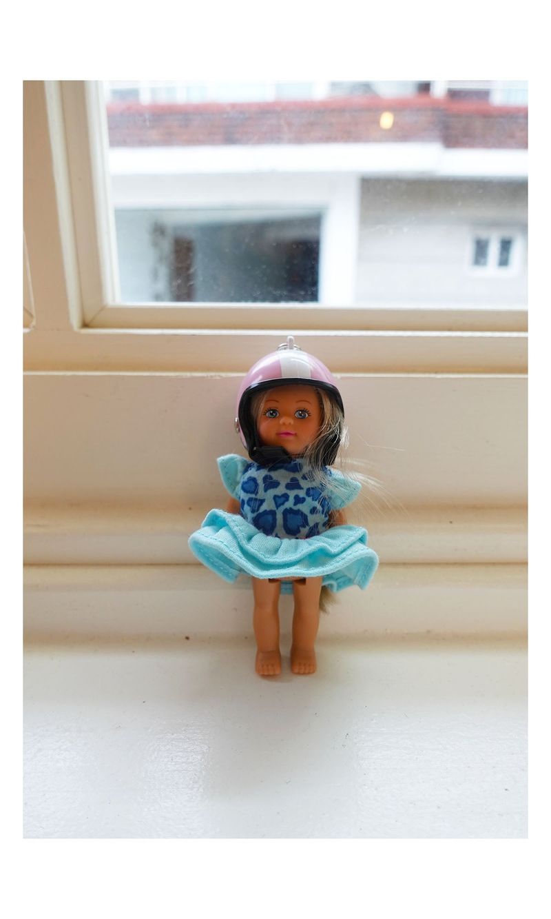 Barbie keyring set (random)