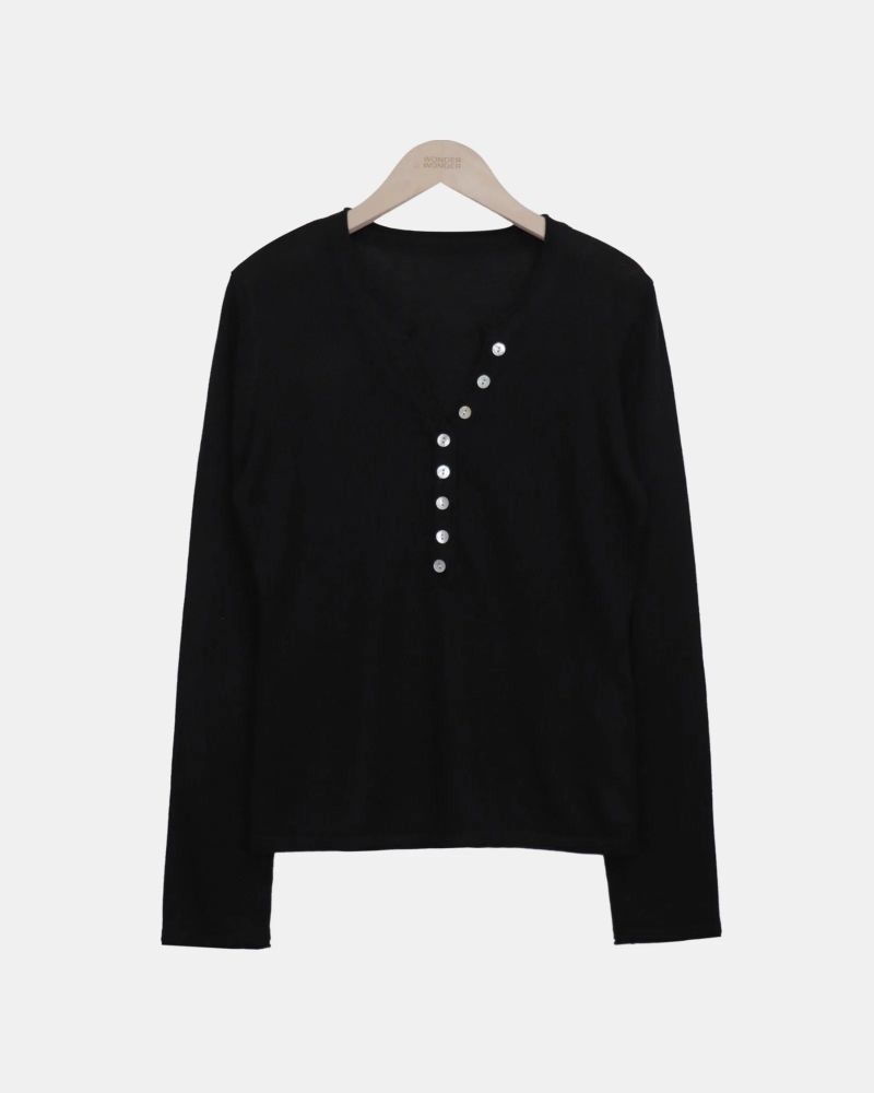 Chea Button V-Neck Long-Sleeve Knit