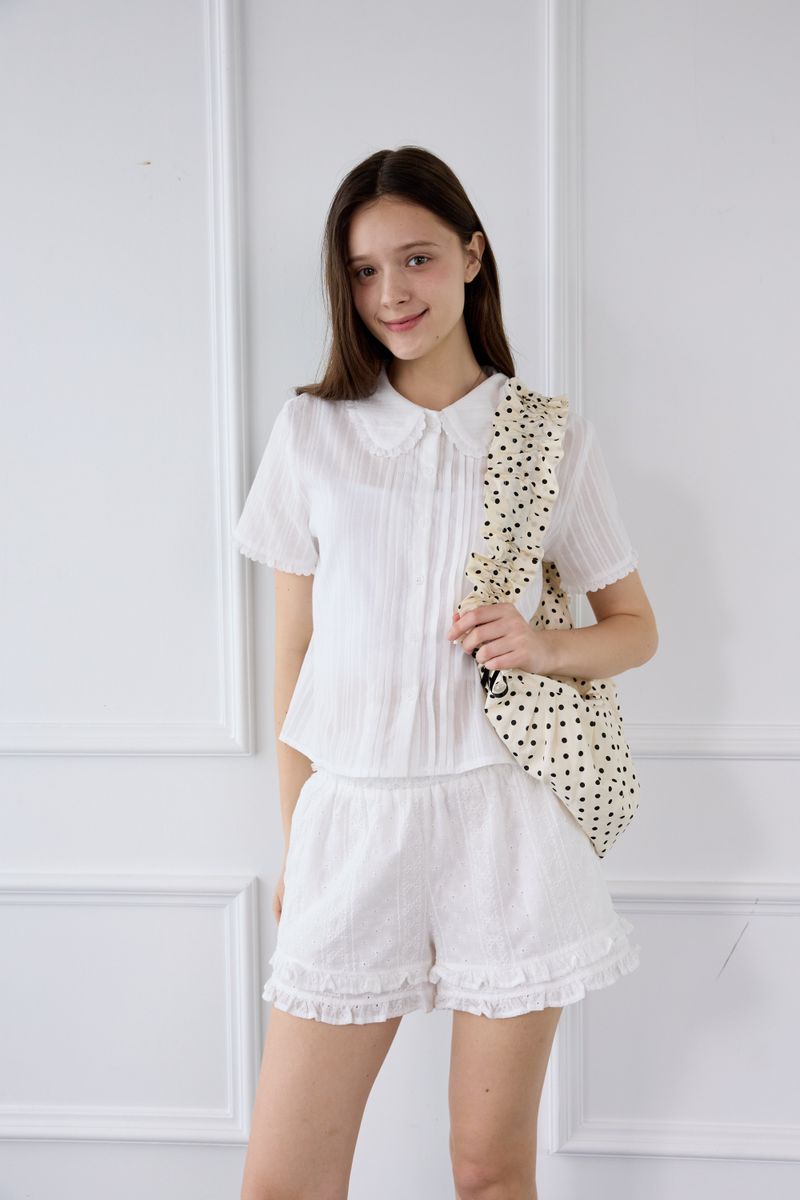 PINK PINEAPPLE（ピンクパイナップル）の「CLOUD FRILL SHORTS（Pants）」
