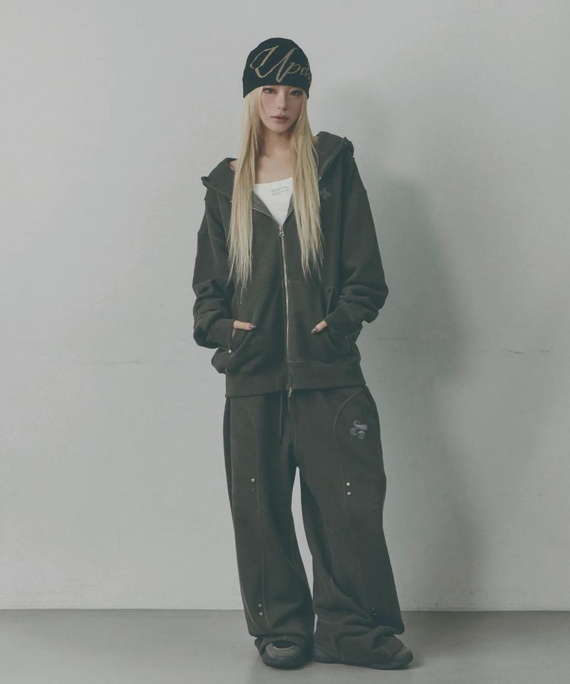 Cut-out Line Rivet Washed Track Pants [Warm Grey]