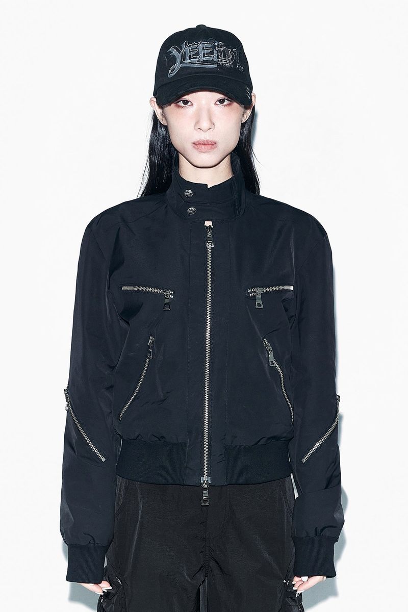 YEEL（ワイイーイーエル）の「MULTI ZIPPER HIGH-NECK JUMPER BLACK（Jackets/Outerwear）」