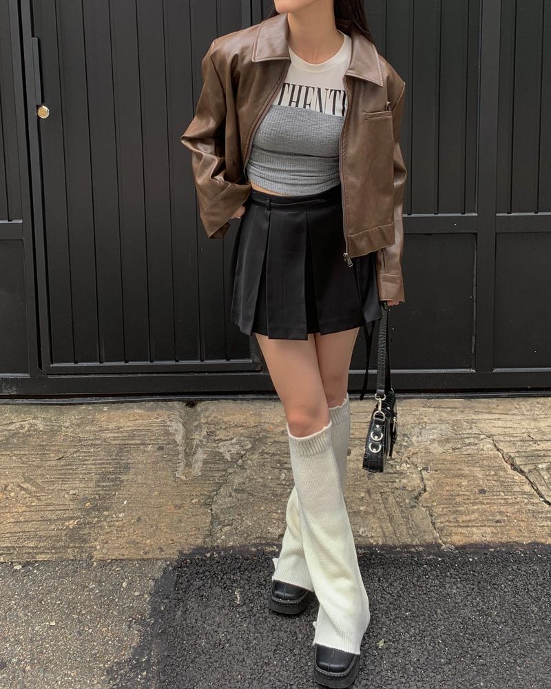 Tie pleated skirt