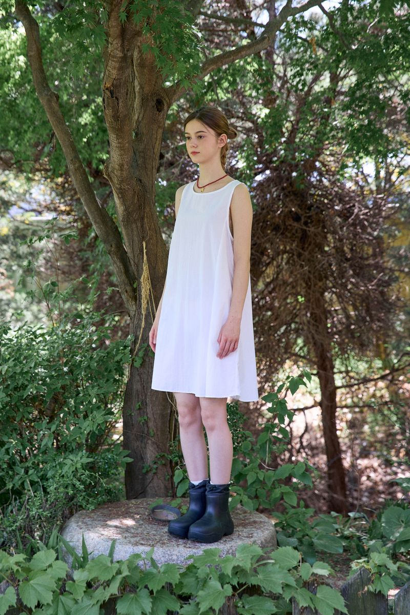 BACK RIBBON DRESS (2 COLORS)